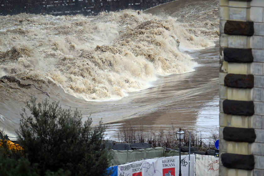 Allerta rossa maltempo Firenze, Prato, Pistoia e Pisa