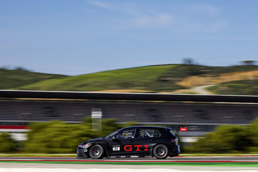 La Volkswagen Golf GTI correrà alla 24 Ore del Nürburgring