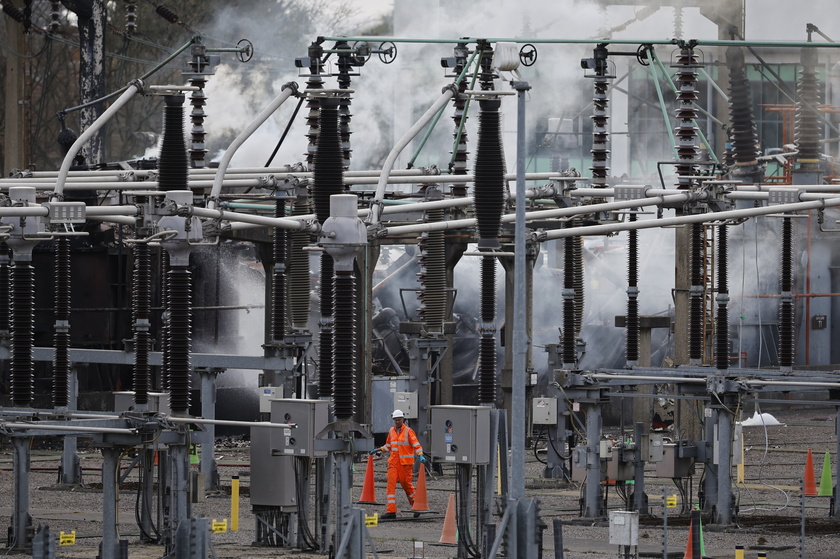 Heathrow Airport closes all day over power outage following nearby fire