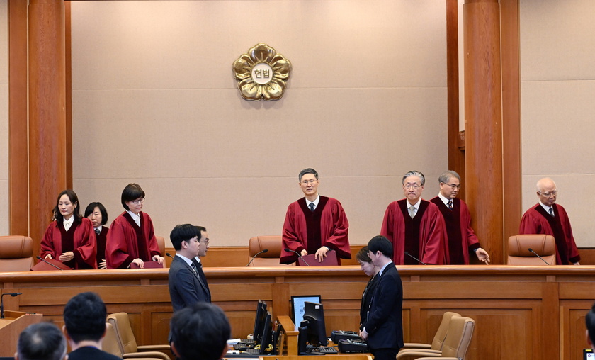 Korean Constitutional Court dismisses impeachment of Prime Minister Han