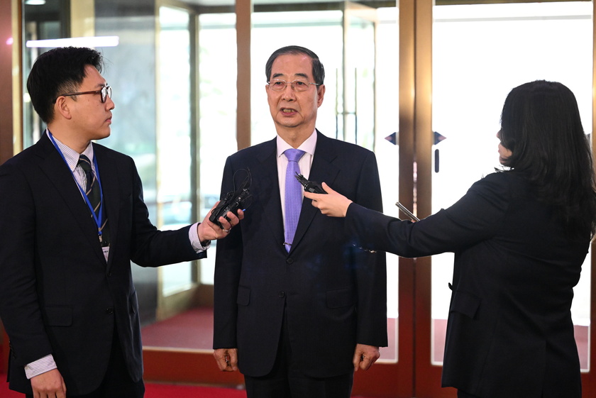 Korean Constitutional Court dismisses impeachment of Prime Minister Han