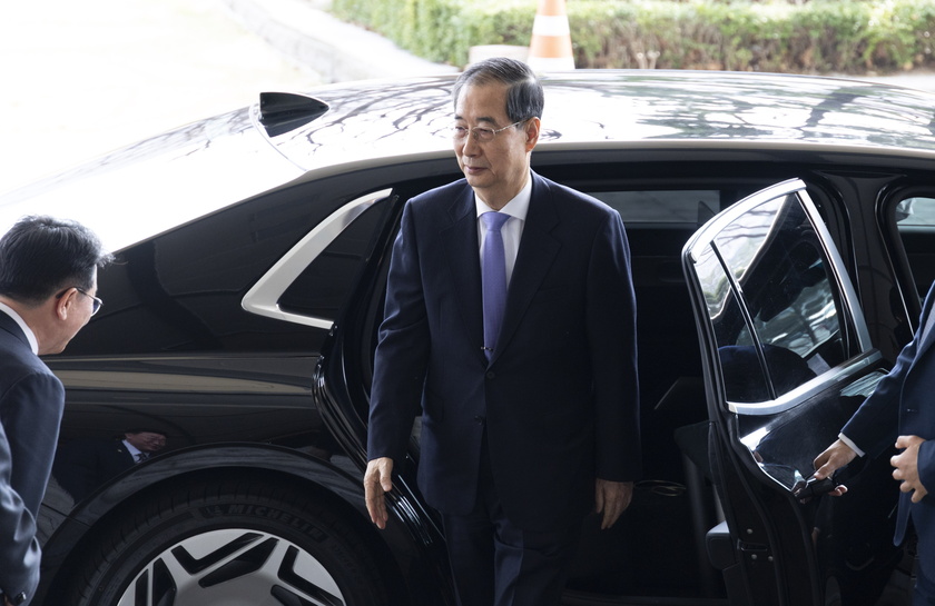 Korean Constitutional Court dismisses impeachment of Prime Minister Han