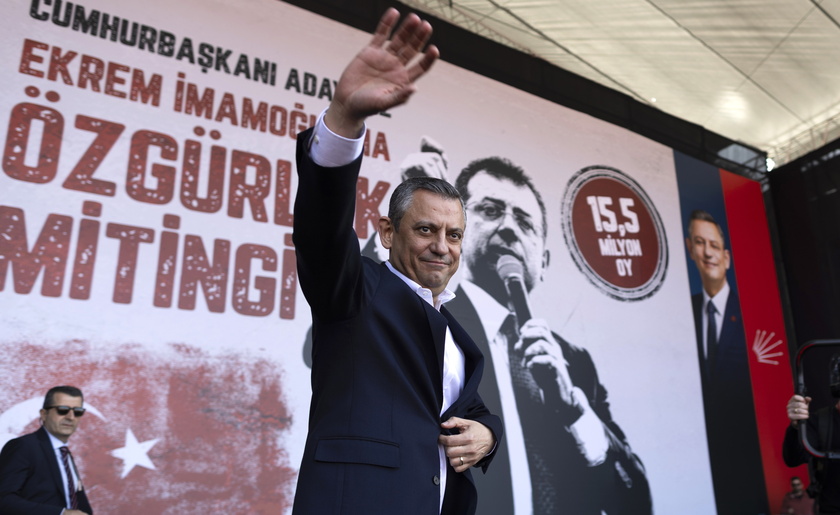 Main opposition party CHP protests against the detention of Istanbul mayor