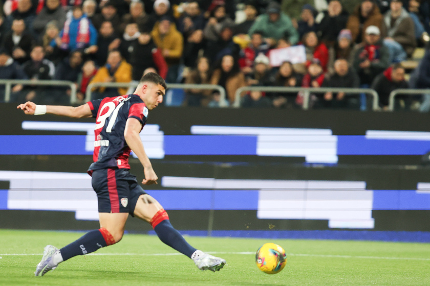 Soccer : Cagliari Vs Genoa