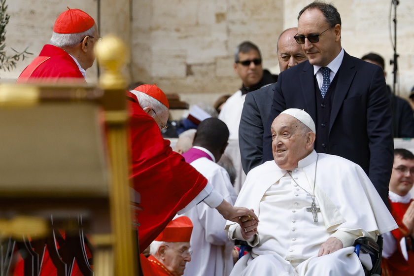 Palm Sunday service in St. Peter's Square