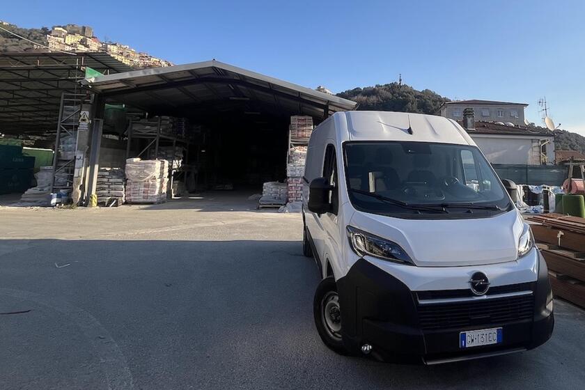 Opel Movano 2.2 BlueHdi 140 Lastrato 35 q