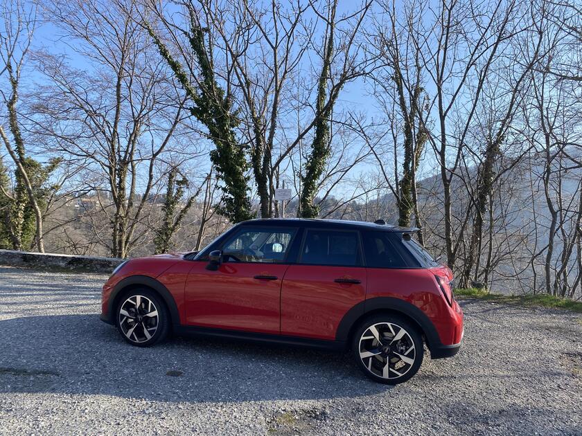 Mini Cooper S 5 porte