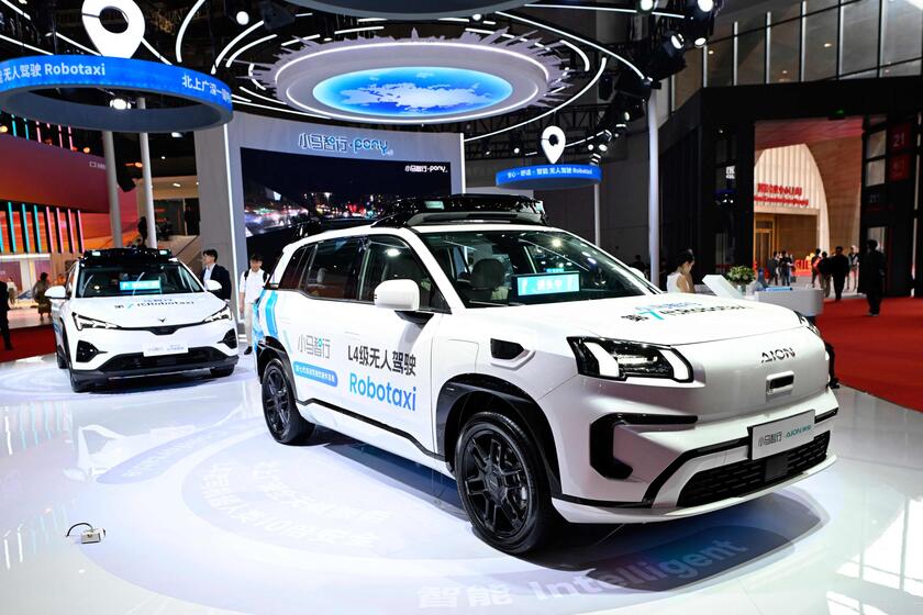 Cina, a Shangai il salone internazionale dell'automobile