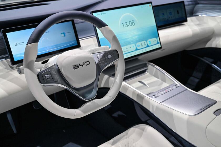 Cina, a Shangai il salone internazionale dell'automobile