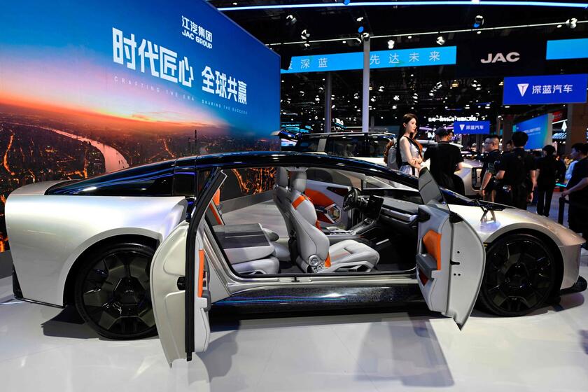 Cina, a Shangai il salone internazionale dell'automobile