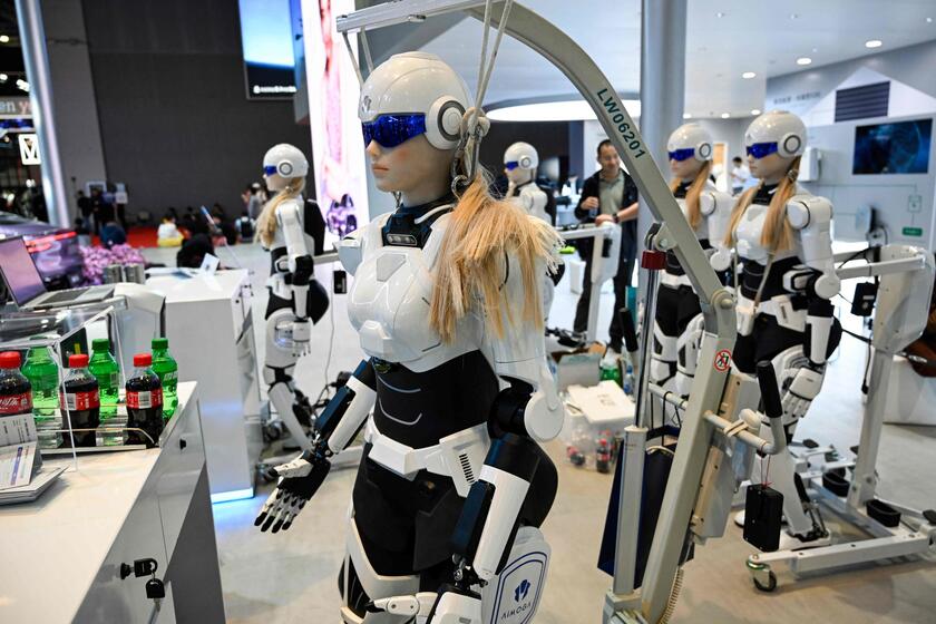 Cina, a Shangai il salone internazionale dell'automobile