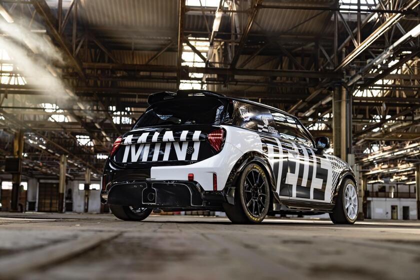 Mini John Cooper Works per la 24 Ore del Nürburgring 2025