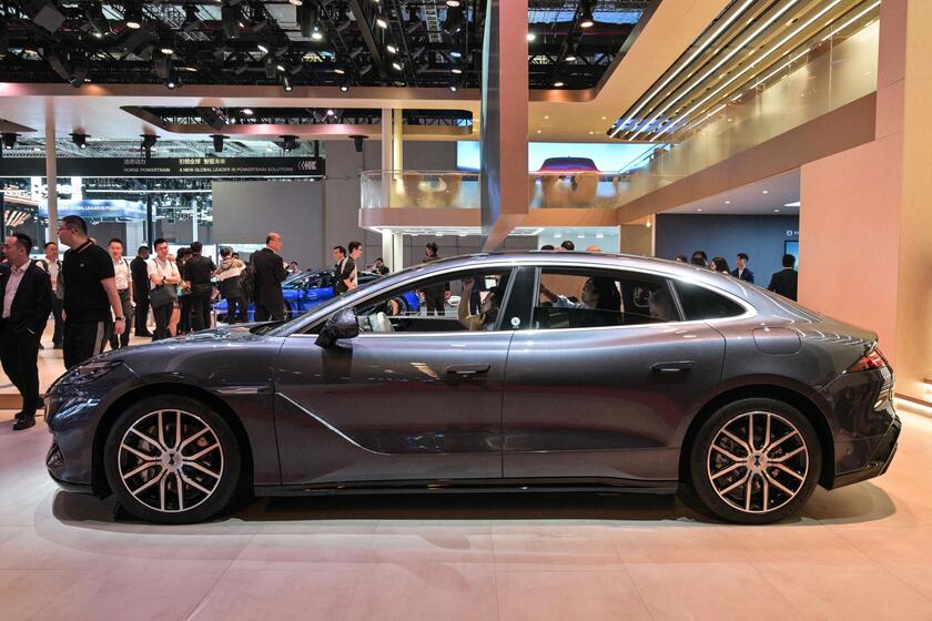 Cina, a Shangai il salone internazionale dell'automobile