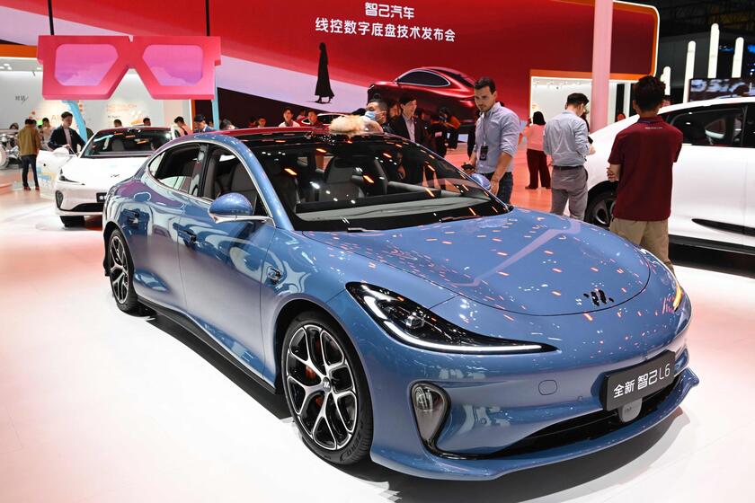 Cina, a Shangai il salone internazionale dell'automobile