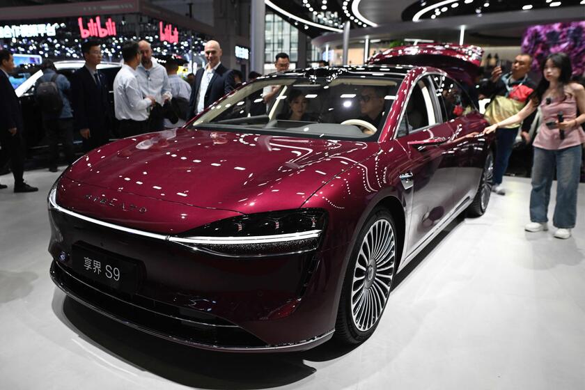 Cina, a Shangai il salone internazionale dell'automobile