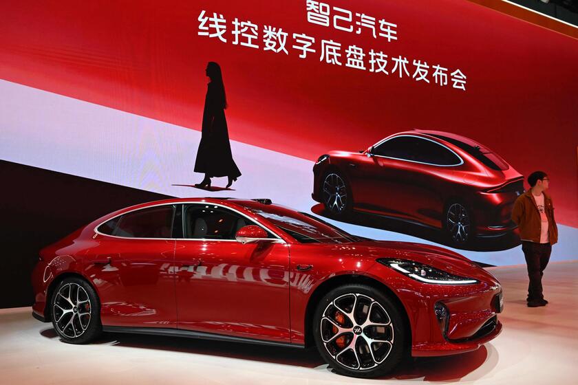 Cina, a Shangai il salone internazionale dell'automobile