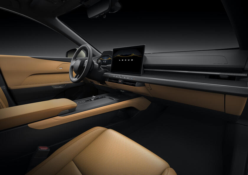 Nuova Lexus ES