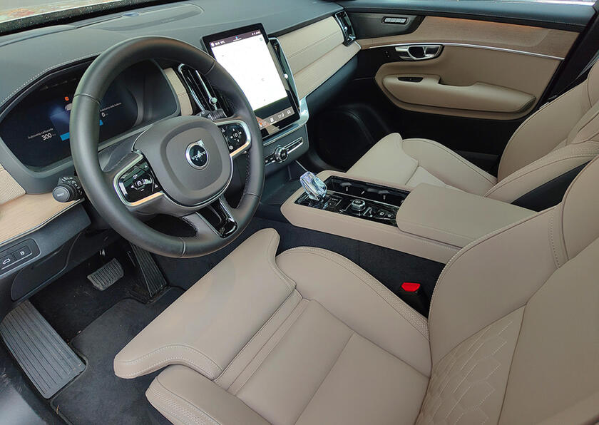 Volvo XC90 T8 Phev