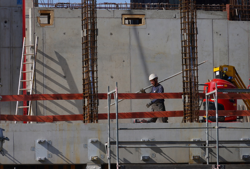 German economy grew slightly in the first quarter of 2025