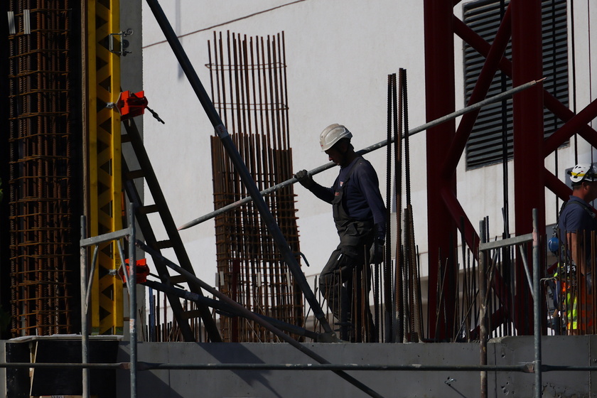 German economy grew slightly in the first quarter of 2025