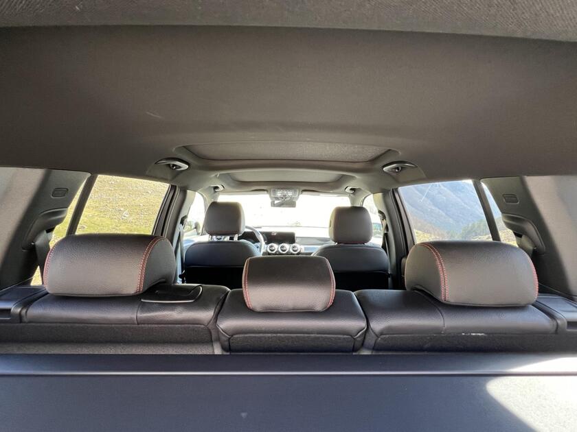 Mercedes-Benz GLB 200d