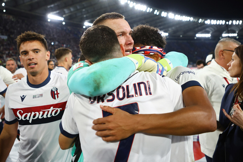 Soccer: Coppa Italia final; Milan-Bologna