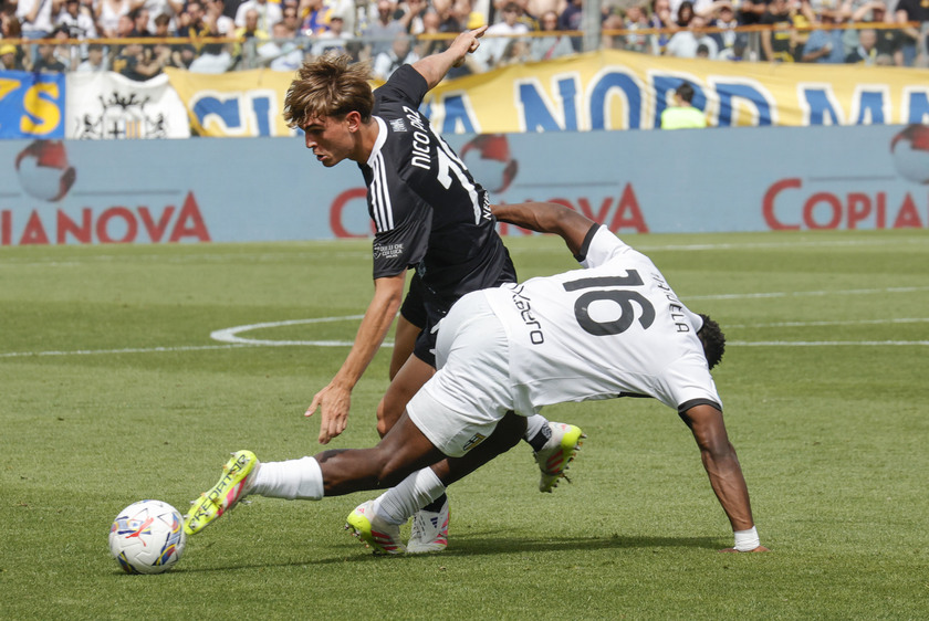 Soccer: Serie A ; Parma - Como