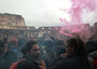 Qui gli studenti medi e universitari all'interno del Colosseo il 25 novembre