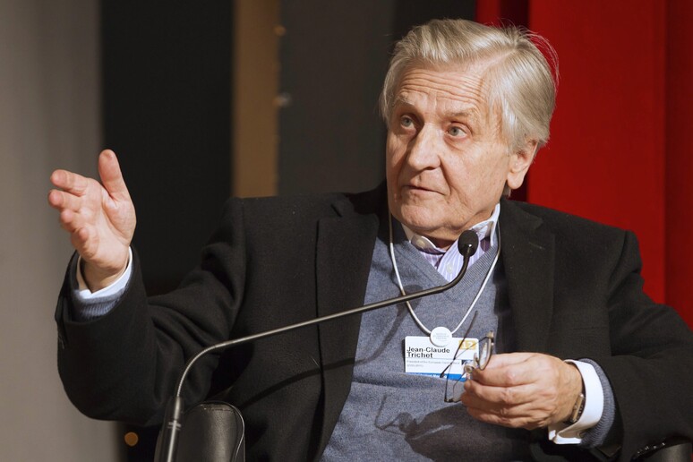 - RIPRODUZIONE RISERVATA