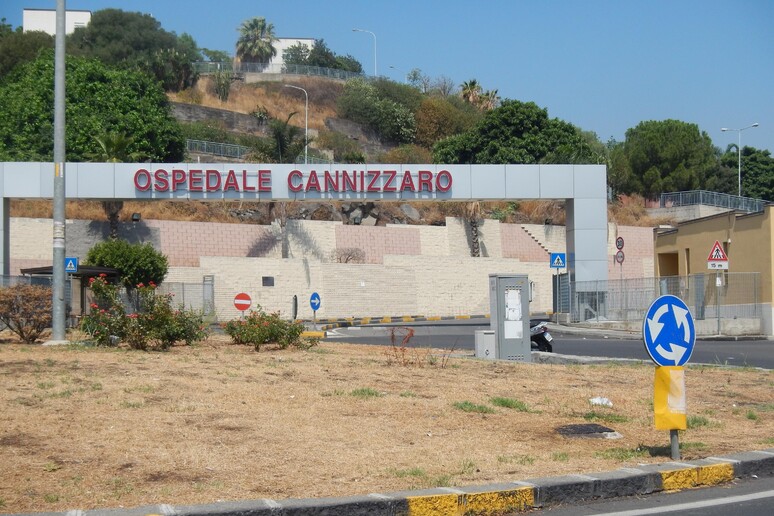 - RIPRODUZIONE RISERVATA