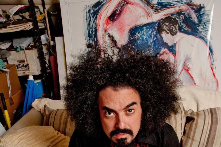 Musica: Caparezza - RIPRODUZIONE RISERVATA