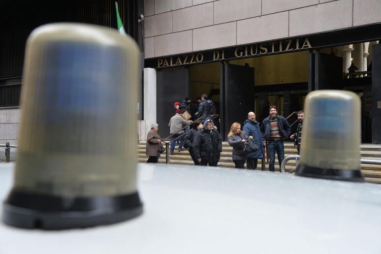 Il palazzo di Giustizia a Genova - RIPRODUZIONE RISERVATA
