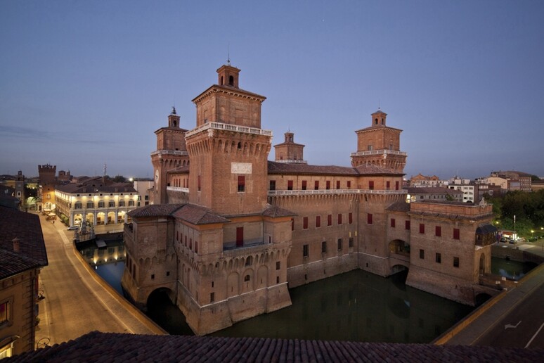 Un 'immagine di Ferrara - RIPRODUZIONE RISERVATA