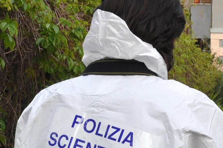 - RIPRODUZIONE RISERVATA