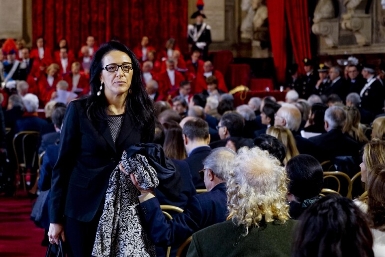 - RIPRODUZIONE RISERVATA