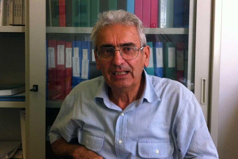 - RIPRODUZIONE RISERVATA