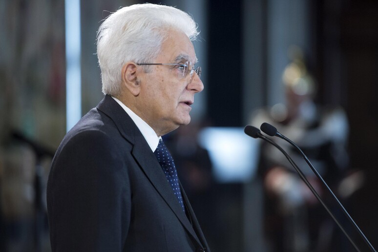 - RIPRODUZIONE RISERVATA