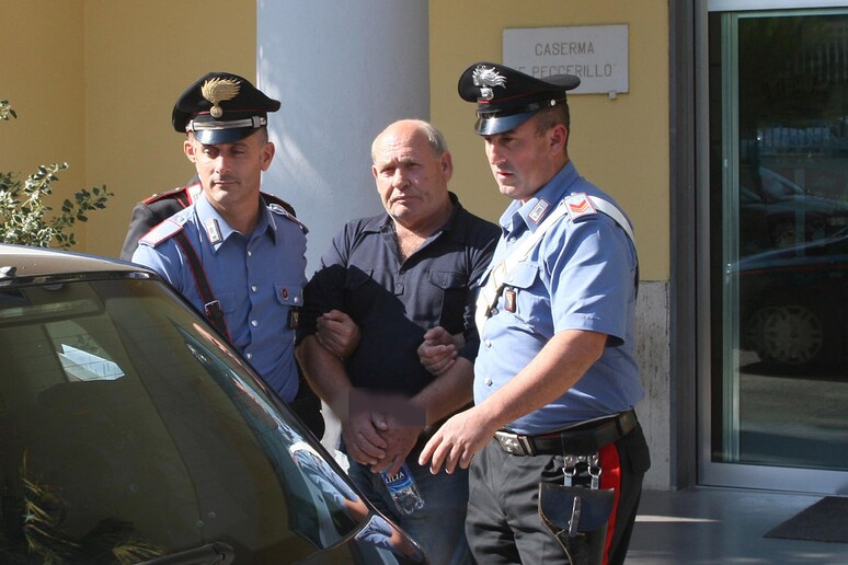 - RIPRODUZIONE RISERVATA