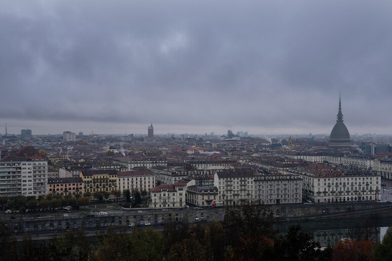 - RIPRODUZIONE RISERVATA