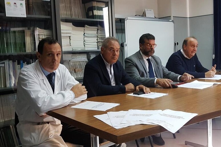 - RIPRODUZIONE RISERVATA