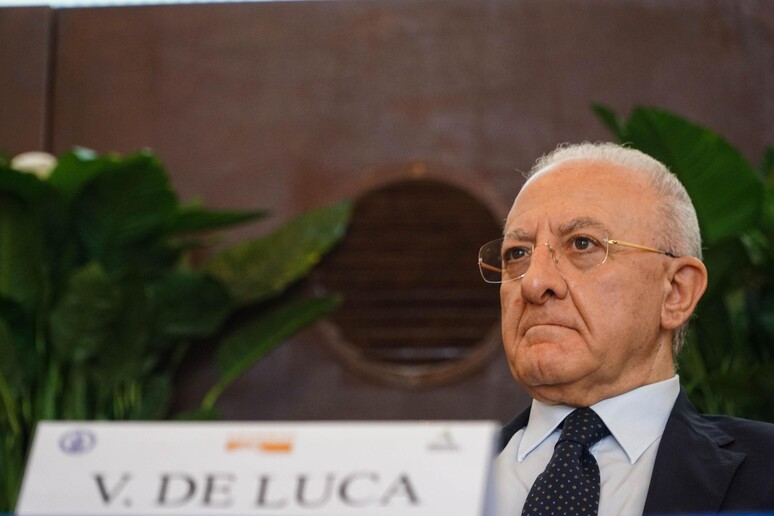 - RIPRODUZIONE RISERVATA