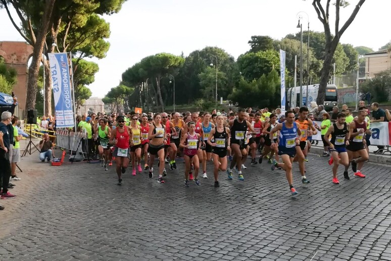 - RIPRODUZIONE RISERVATA