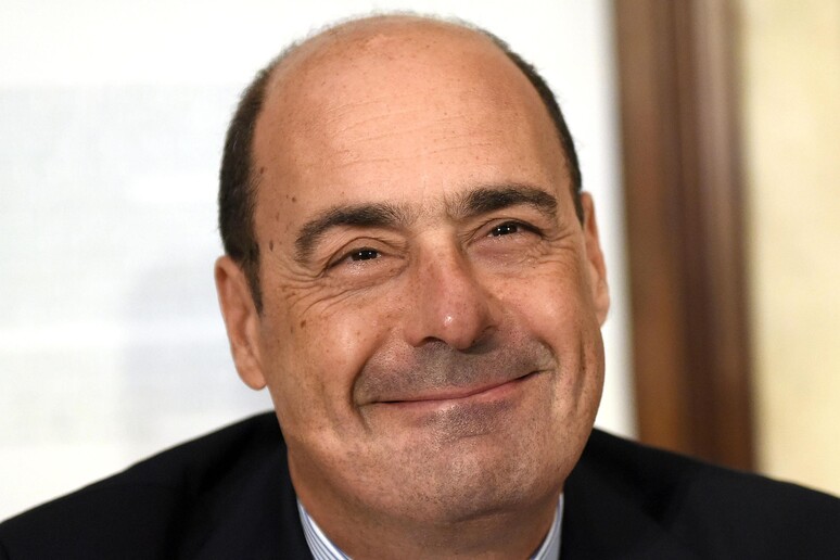 - RIPRODUZIONE RISERVATA
