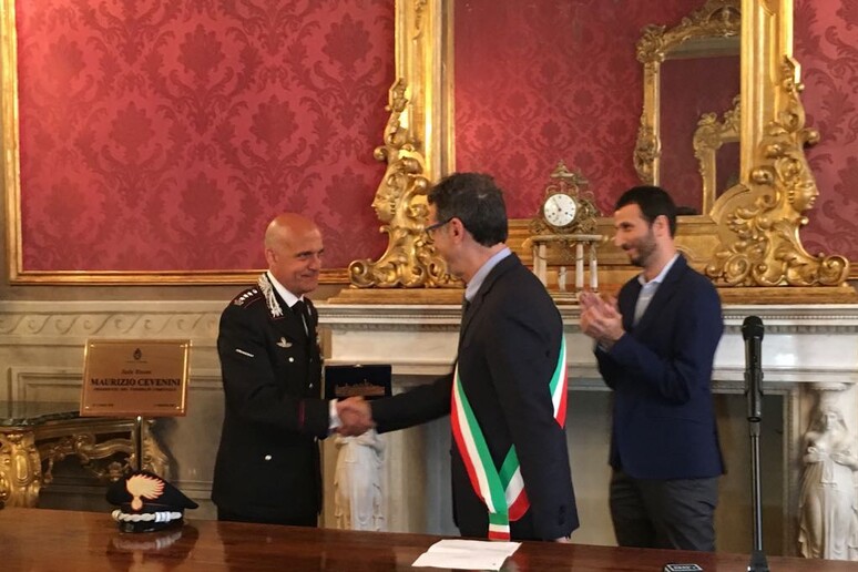 - RIPRODUZIONE RISERVATA