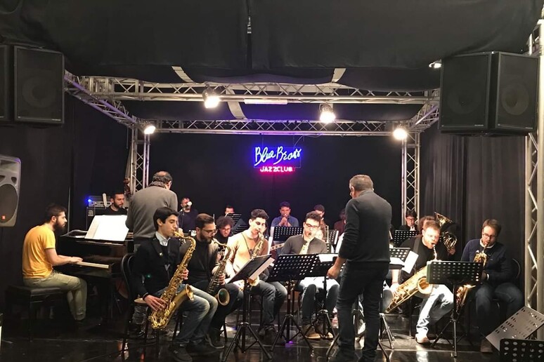 La Brass Youth Jazz Orchestra - RIPRODUZIONE RISERVATA