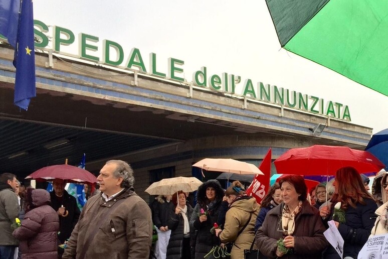 - RIPRODUZIONE RISERVATA