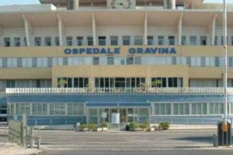 - RIPRODUZIONE RISERVATA