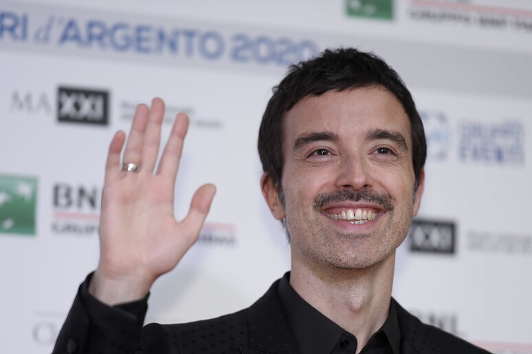 - RIPRODUZIONE RISERVATA
