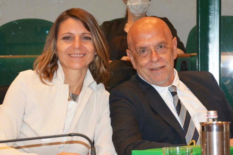 - RIPRODUZIONE RISERVATA