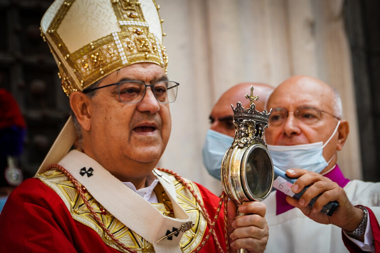 - RIPRODUZIONE RISERVATA